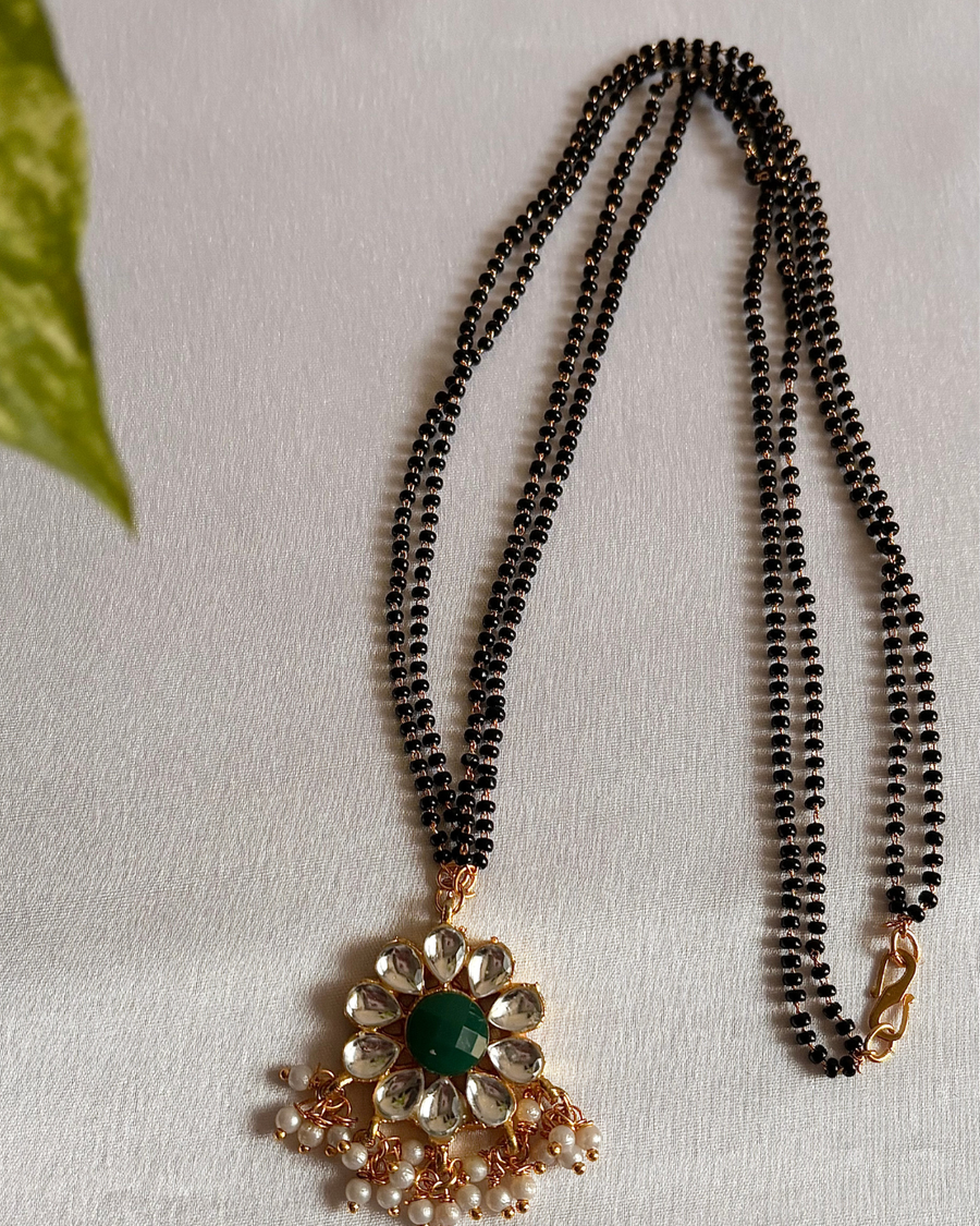 Harini Kundan Mangalsutra