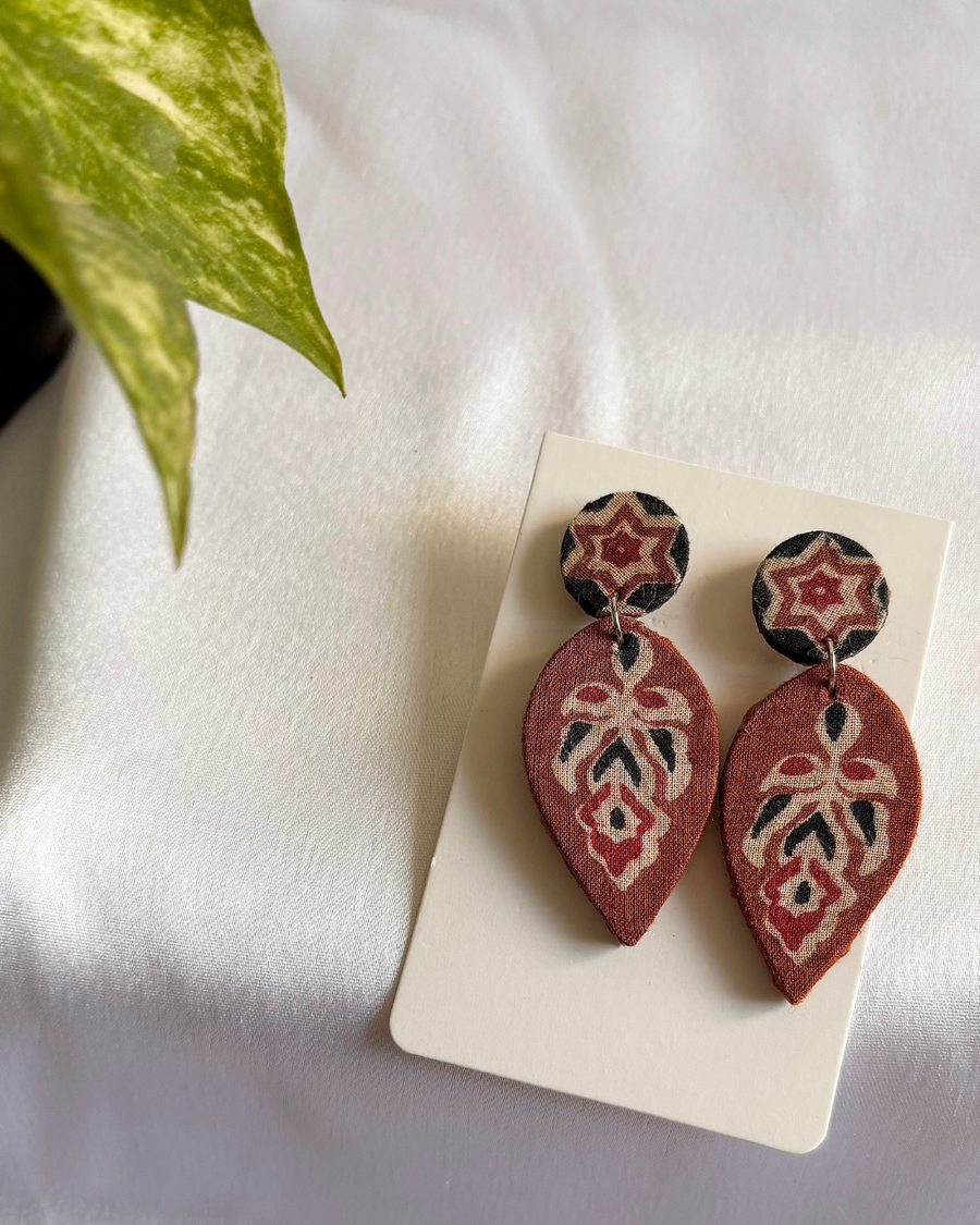 Leaf Motif Fabric Drop earrings