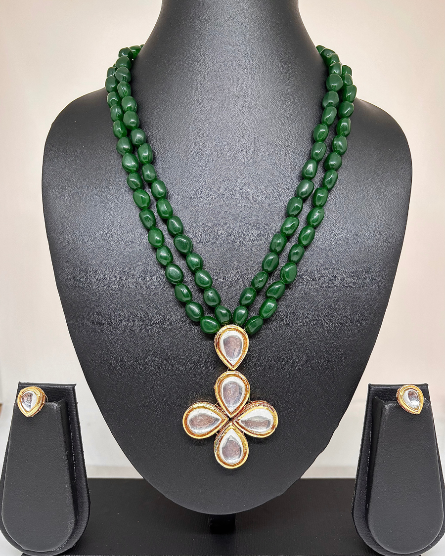 Vanika  Kundan Necklace