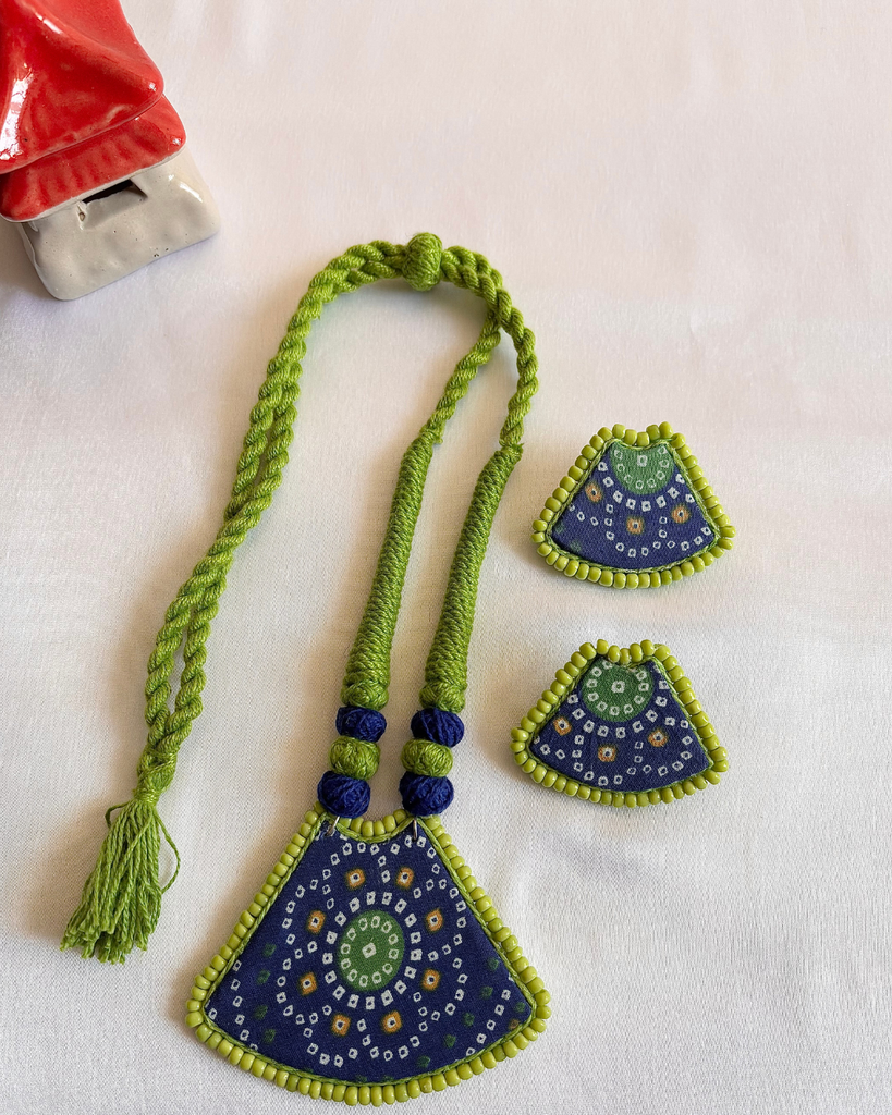 Neelvan Bandhani Fabric set