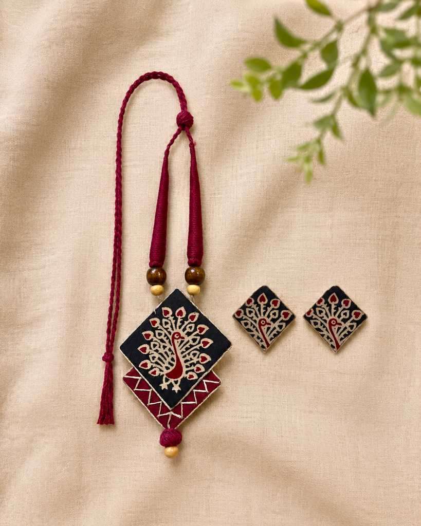 Mayura Noir Fabric Jewellery set