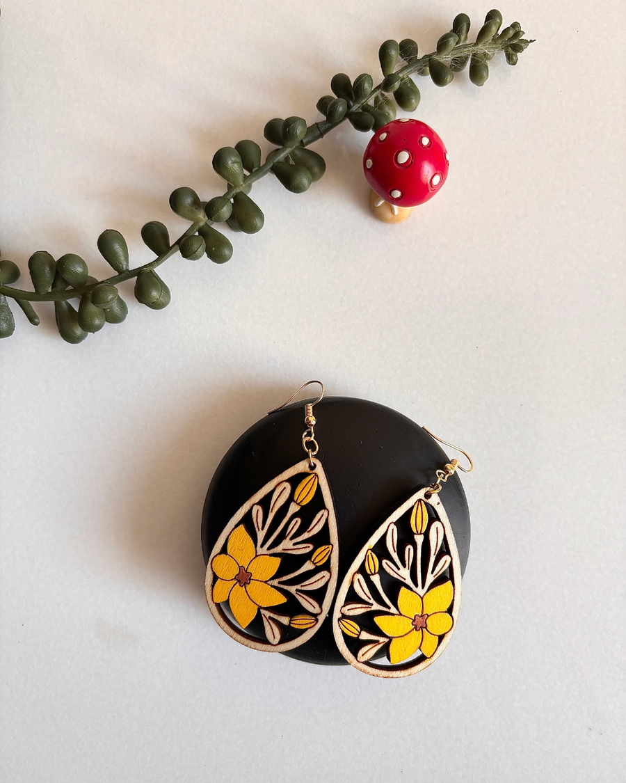 Suryakanti Bloom Teardrop Earrings