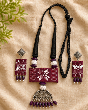 Maroon Loom Heritage Set